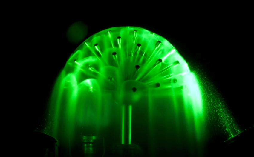 Lake LED 9 диодов, 10°, 11Вт, 12/24V.DC-RGB Lake LED 9 диодов, 10°, 11Вт, 12/24V.DC-RGB