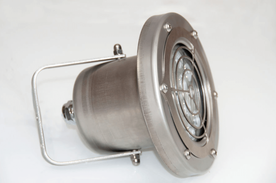 Lake LED 9 диодов, 30°, 11Вт, 12/24V.DC-RGB Lake LED 9 диодов, 30°, 11Вт, 12/24V.DC-RGB